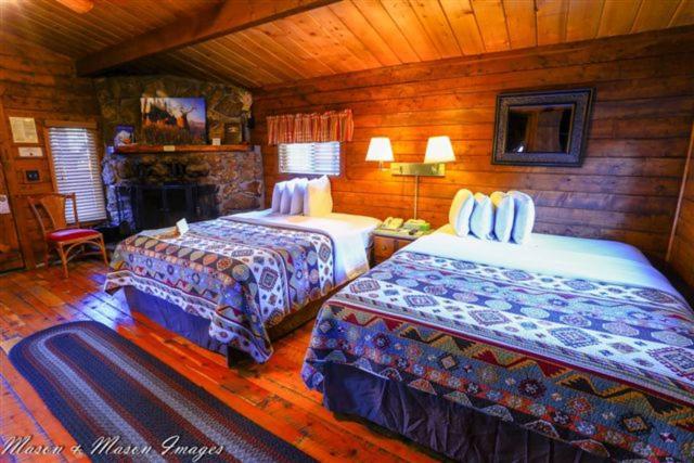 High Country Lodge And Cabins パゴサ・スプリングス エクステリア 写真